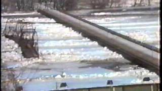 Walnut Street Bridge collapse Harrisburg PA 1996 [upl. by Aehsrop]