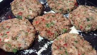 Payagua  Hamburguesa paraguaya de carne y yuca [upl. by Sirrom]