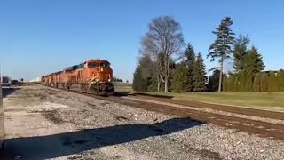 Blazing fast BNSF “Z” train eastbound  Ransom IL December 8th 2021 [upl. by Hsima]