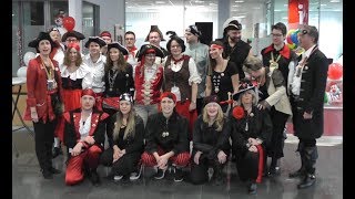 Weiberfastnacht in der Kreissparkasse Köln Pulheim [upl. by Ellenehc]