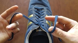 How To Tie Your Shoes Insanely Fast [upl. by Kataway937]