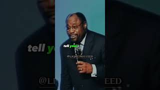 BRINGING VALUE TO YOUR LEADERSHIP  Dr Myles Munroe shorts [upl. by Nairrod6]