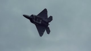 F22 Raptor Weapons Bay Door Pass at 2012 Fort Wayne Air Show [upl. by Ellehcyt93]