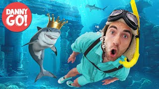 Tiburones en el Agua 2 ¡El Ascenso del Rey Tiburón 🦈  Danny Go Canciones para Niños [upl. by Cato432]