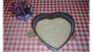 SUPER SCHNELL UND EINFACH VALENTINSTAG KUCHEN IN HERZFORM  MANDELKUCHEN REZEPT [upl. by Ahel]