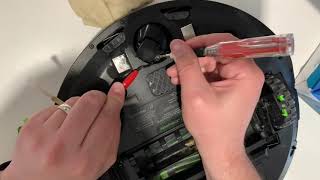 How To Clean i7 Roomba iRobot [upl. by Gittle]