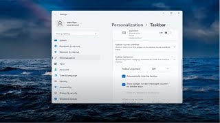 How To Automatically Hide Or Unhide Taskbar In Windows 11 Tutorial [upl. by Essirehc]