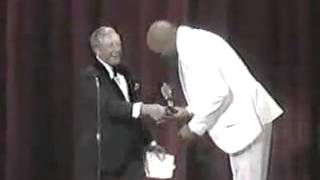 Ray Bolger Presents Tony for Best Director to The Wiz 1975 [upl. by Sandy]