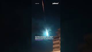 Portugal meteor Wild footage shows dazzling ‘fireball’ light up sky in neon blue  yahooaustralia [upl. by Batory]