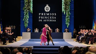 Conmemoración de la mayoría de edad de la Princesa de Asturias  María Pagés y Carmen Linares [upl. by Orazal]