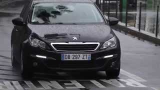 Essai Peugeot 308 12 VTi 82ch [upl. by Lilithe736]