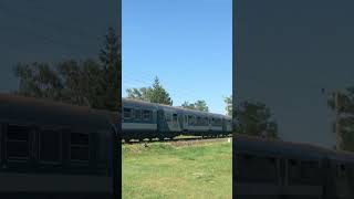 Balaton InterCity halad át Máriahullámtelepen [upl. by Emmey239]