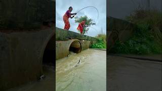 Two Lady Fishing In Rain In Canal In Beautiful Nature fishingmethods besthookfishing fishingtech [upl. by Nole]