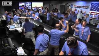 Raw Video Mission control reacts as Curiosity lands on Mars [upl. by Ocirderf]