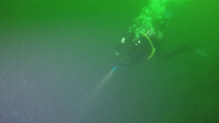 4k Descente de 40 mètres à la Carrière de Barges à Tournai en Belgique [upl. by Silvestro]