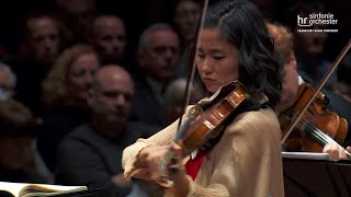 Schumann Violinkonzert ∙ hrSinfonieorchester ∙ Sayaka Shoji ∙ Constantinos Carydis [upl. by Annil]