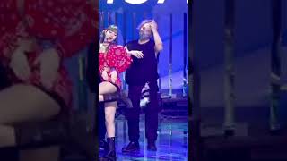 YGXs Dony of Kwon Twins LALISA fancam inkigayo [upl. by Latrina344]