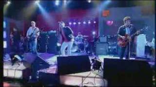 OASIS  LYLA Live on Jonathan Ross [upl. by Ahtekahs]