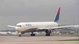 boeing 767400 delta airlines takeoff manchester [upl. by Norwood431]