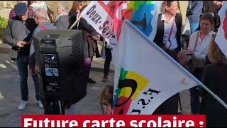 VIDÉO DeuxSèvres  la colère des enseignants et parents délèves contre la future carte scolaire [upl. by Sivek559]