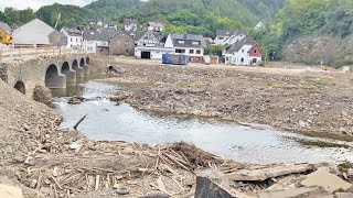 Ahrbrück Jahrhunderthochwasser 2021 Aufräumarbeiten einen Monat nach der Flut im Ahrtal 14082021 [upl. by Aisak293]