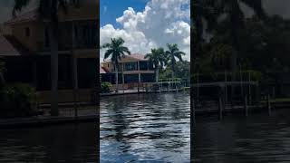 INCREDIBLE massive homes along the ICW in Sarasota florida boat boating [upl. by Nirrad919]