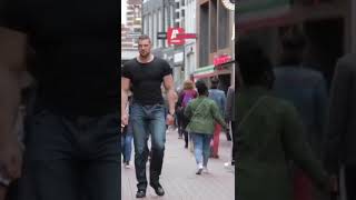 GIANT 7 feet 2 inches tall Dutch Giant  reaction in Amsterdam to the bodybuilder Wow thats tall [upl. by Ring]