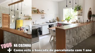 TOUR NA COZINHA  COMO TÁ A BANCADA DE PORCELANATO HOJE  VAMOS FAZER UMAS MUDANÇAS NA BANCADA [upl. by Vidovik]