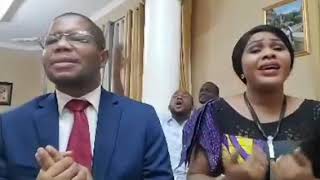 LYDIE NSEYA et le pasteur JEAN CLAUDE moment dadoration [upl. by Kirsten]