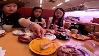 Eating at conveyor belt sushi in Tokyo [upl. by Macy]