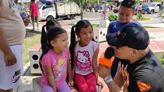 Los PRIMEROS NIÑOS VENEZOLANOS FELICES en esta NAVIDAD 2023 ¡ENTREGANDO REGALOS [upl. by Eiramanin]