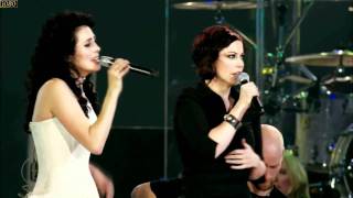 Within Temptation feat Anneke Van Giersbergen  Somewhere Live HD [upl. by Aramoiz]