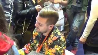 JEREMSTAR en dédicace au Salon du Livre  Paris le 25 mars 2017 [upl. by Intyrb]