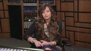 Live Chat with Demi Lovato  Cambio 2011 HQ Full [upl. by Ruhtra]