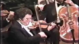 Itzhak Perlman Shreds Mendelssohn Violin Concerto [upl. by Abana596]