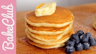 Fluffige Pancakes  BakeClub [upl. by Todd]