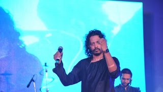 Durga Puja Bangalore 2016 Nakash Aziz  Selfie Le Le Re  Sarathi SocioCultural Trust [upl. by Kaazi]