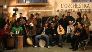 LOrchestra di Piazza Vittorio ANA FI INTIZARAK أنا في انتظارك [upl. by Carn]