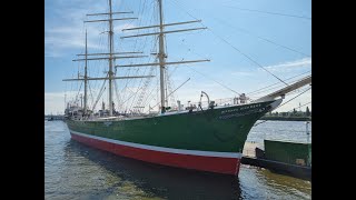 Nava Muzeu RICKMER RICKMERS [upl. by Ahtnamas]