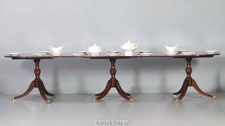 Lange eetkamer tafel met geweldige naam Triple Pedestal Dend table No 931150 AntiekSitenl [upl. by Boleyn]