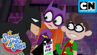 Batgirl vs Robin  DC Super Hero Girls  Cartoon Network [upl. by Naahs28]