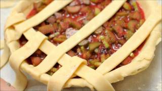 How to weave a latticetop pie crust SomethingEdiblecom [upl. by Areit]