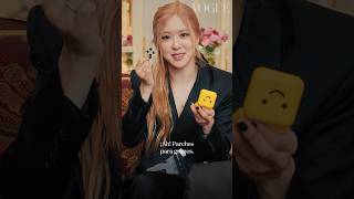 Rosé Blackpink sus curiosos parches para el acné [upl. by Bernard112]