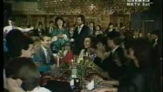 Macedonian Folk Song 1985  Kade I Da Odam Natke [upl. by Stochmal930]