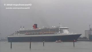 QE2 QM2 Horn Battle  Southampton [upl. by Azyl]