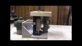 Shop made oscillating spindle sander Dry run [upl. by Acinot]