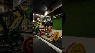 Deficit deadlift form 🔥 shortvideo trending viral youtubeshorts youtube viralvideo gym love [upl. by Idona234]