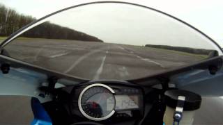 2011 Suzuki GSXR600 flat out [upl. by Rees459]