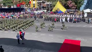 Bloque de desfile COMANDOS Ecuador [upl. by Avra]