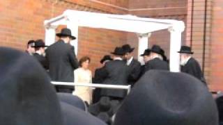 Rabbi Henoch Lebowitzs wedding [upl. by Marje]